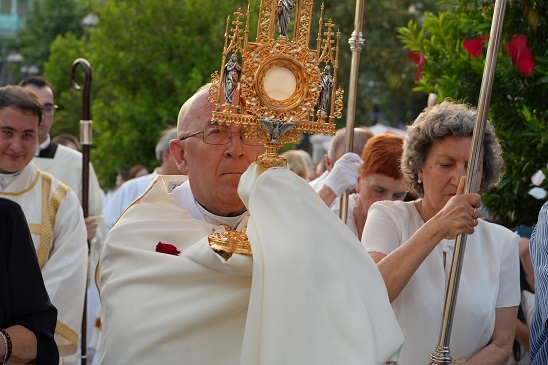 CORPUS25ENMOTOLES