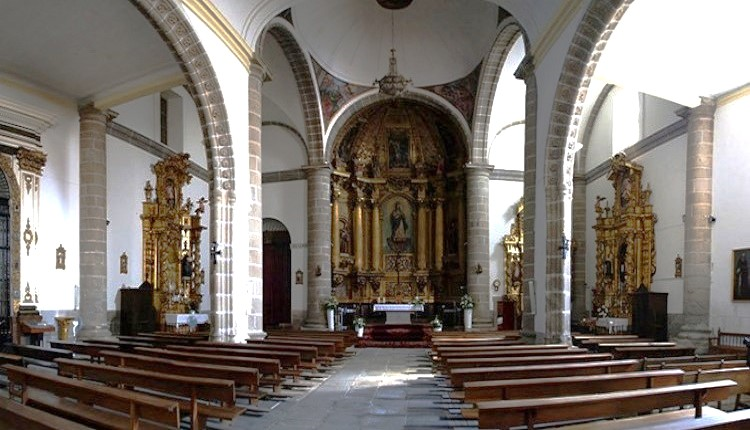 Interior parroquia Navalcarnero reformada