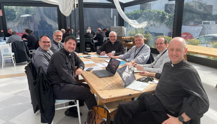 Vicarios episcopales de la diócesis de Getafe participan en el encuentro de vicarios de toda España organizado por la Conferencia Episcopal