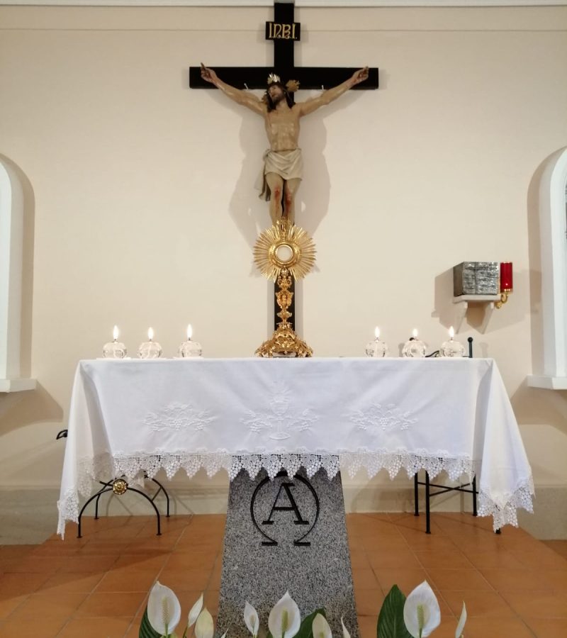 cristo_altar_capillas
